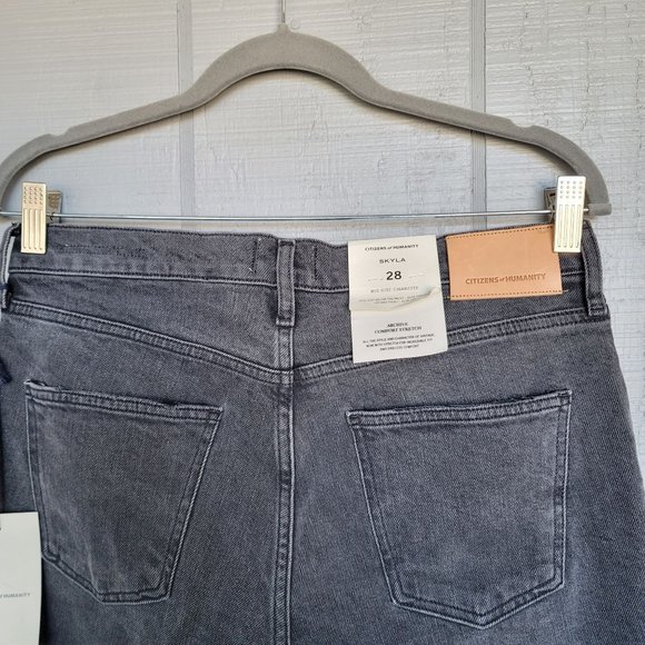 Citizens of Humanity Premium Vintage Skyla Mid Rise Cigarette Jeans. Size 28 - Picture 6 of 10
